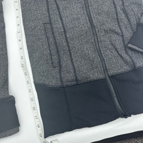 Lululemon Daily Practice Jacket Heathered Herringbone Heathered Black size 8 - Picture 3 of 8
